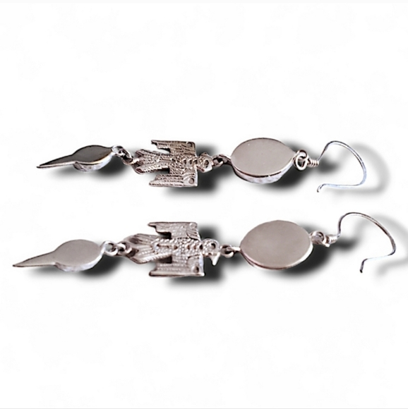 Vintage Spell Designs RARE Bohemian Genuine Turquoise Silvertone Drop Earrings - Picture 7 of 7